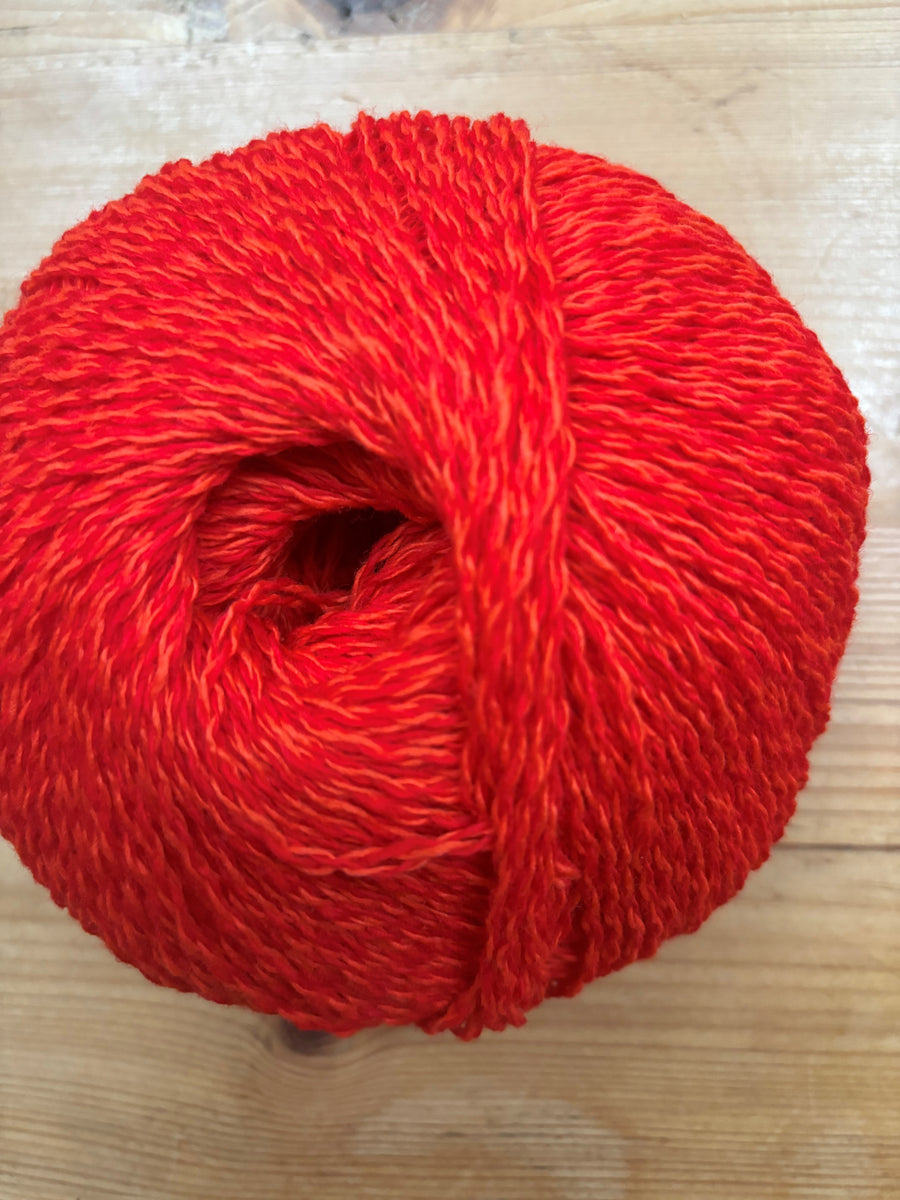 Beltane : Lalland Lambswool spun in Scotland, perfect for hand