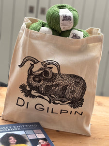 ~~ Di Gilpin Gusseted Project Tote ~~