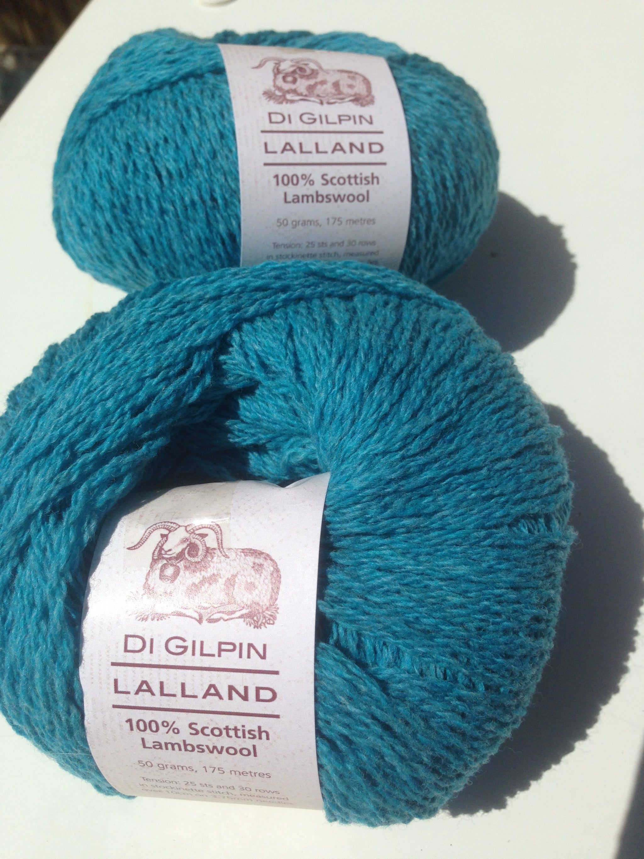 Coruisk : Lalland 100% Scottish Lambswool perfect for hand